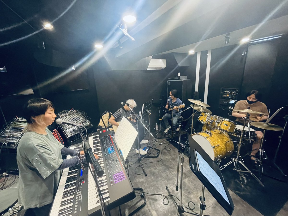 東京ウルトラ楽団（昭和歌謡） tweet media