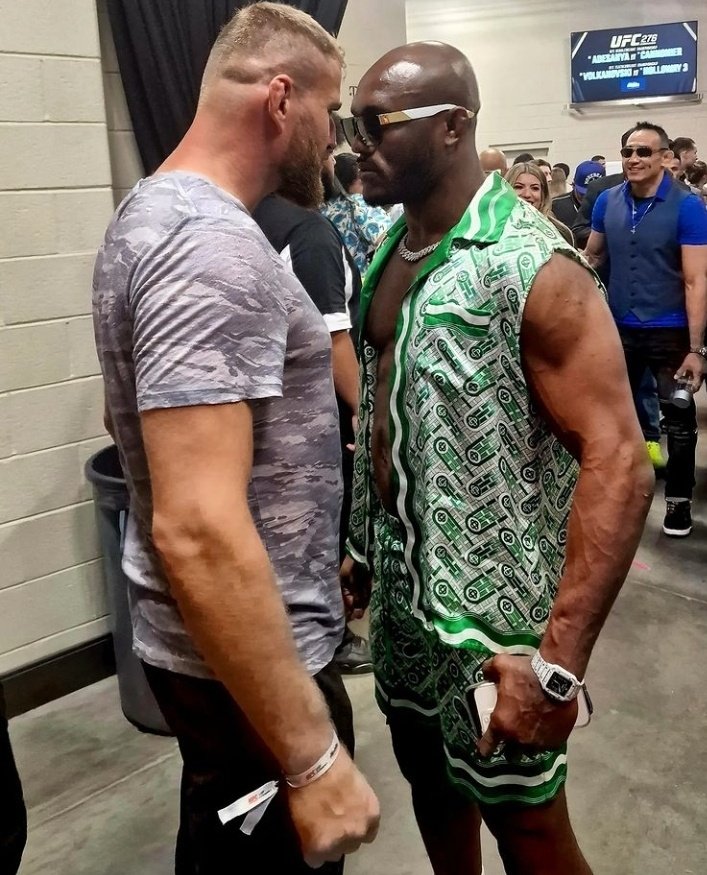 JanBlachowicz's tweet image. So, you say people call you "The  Nigerian Nightmare"... a monster.  Good. I hunt monsters. Makes no difference how scary they are.

#JanTheWitcher #JB13 #LegendaryPolishPower