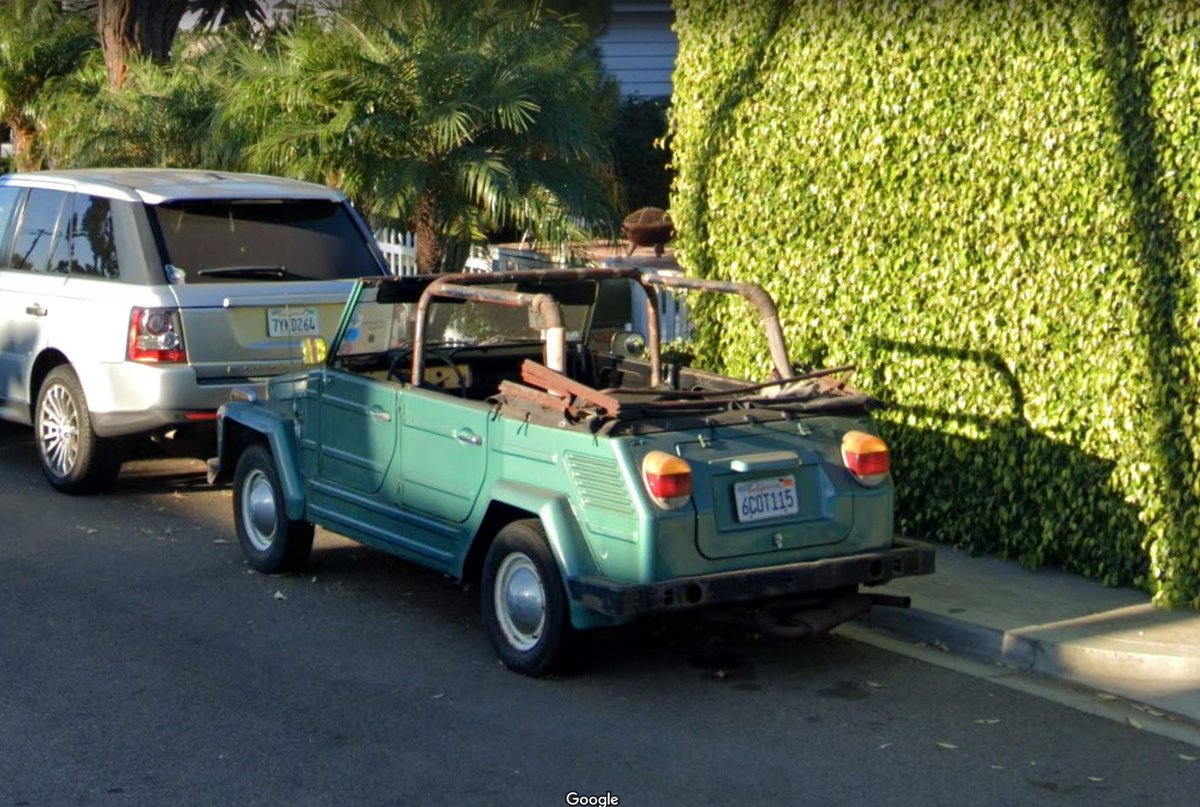 Cars_SV's tweet photo. A long-lived VW Thing (Kurierwagen) enjoys a little sun in Newport Beach, California, USA #StreetViewCars #SV_Classics #SV_Quirky https://t.co/JsHXNSKOyg