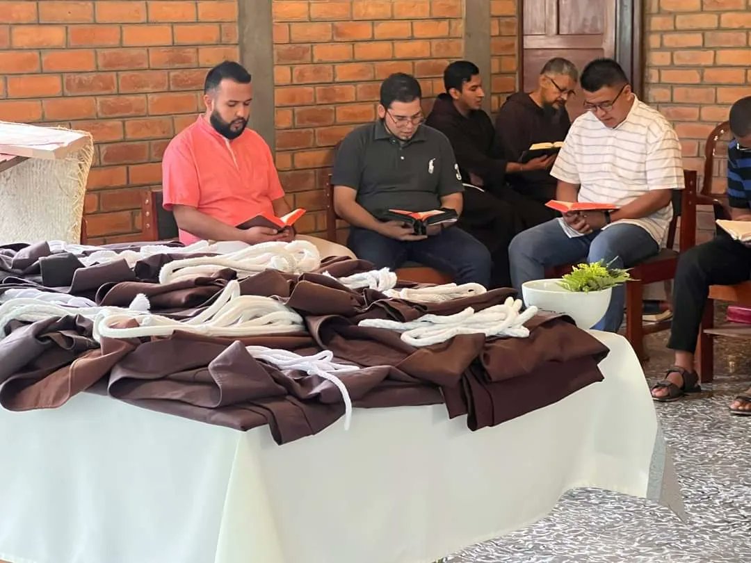 Capuchinos del Norte de México tweet media