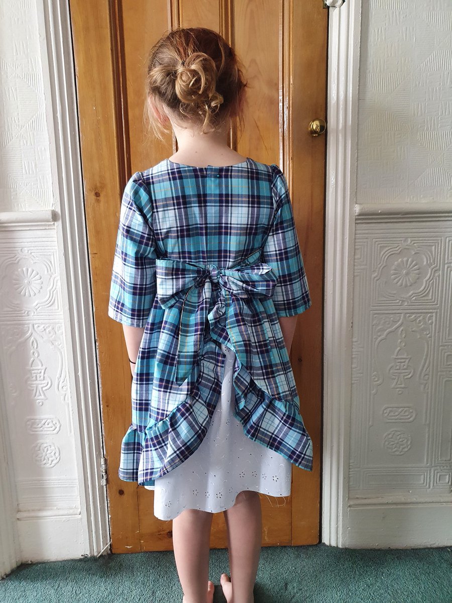 MrsBing90's tweet photo. This weekends crafting 🥰 A custom dress for her year 6 leavers prom! How is she leaving primary in 12 days?! Not prepared for a meeting tomorrow to find out who's in her form group in September. Where did my baby go? #edutwitter #sewing #year6 #leaversprom #endofprimary https://t.co/HqZsC2HIbH