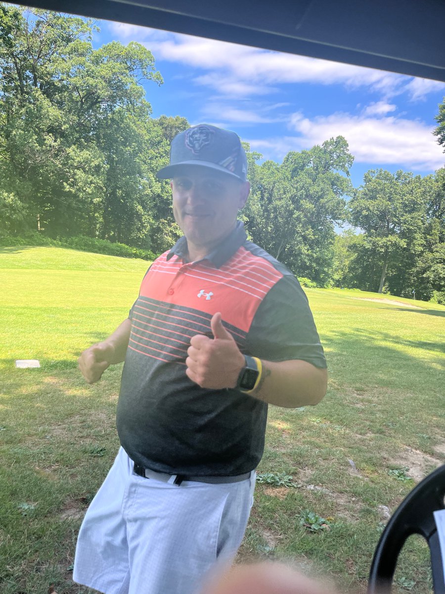 Tony Mont tweet media