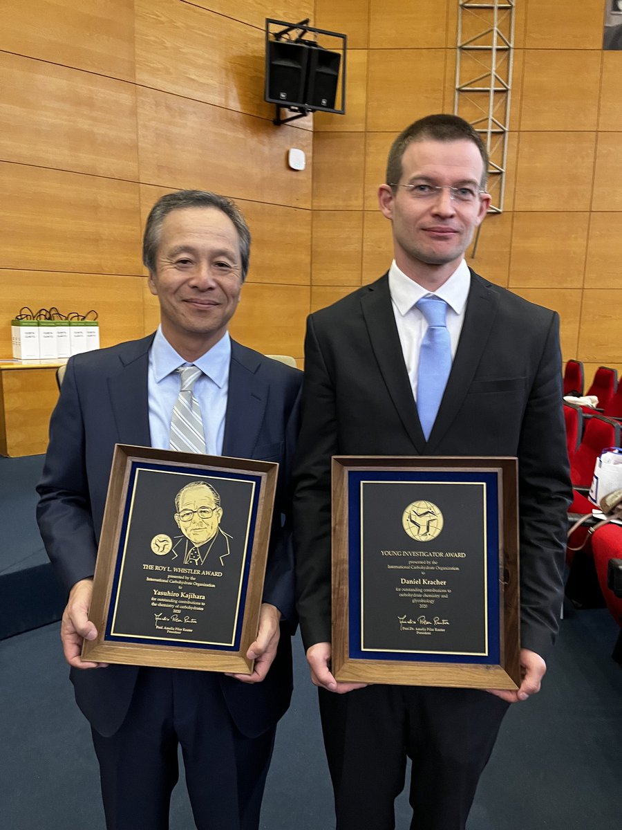 Daniel Kracher from the KouristLab received the Young Investigator Award together with Naoko Komura at the International Carbohydrate Symposium. We also congratulate Yasuhiro Kajihara (Photo) and Biao Yu for being awarded the Roy Whistler Award! ics2022.ciente.live