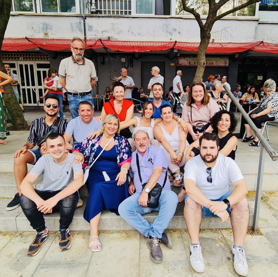 JSCSabadell's tweet photo. ❤️ TORNA la festa major de #LaRoureda! 

Aquest cap de setmana, el barri ha tornat a omplir-se de color, diversió i activitats per a tothom. 

#Sabadell #Barris #Ciutat https://t.co/dmskQ1kHDw