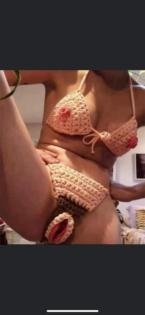 TrashyPPL's tweet image. We hit rock bottom, boys..Will the bikini trend catch on ?