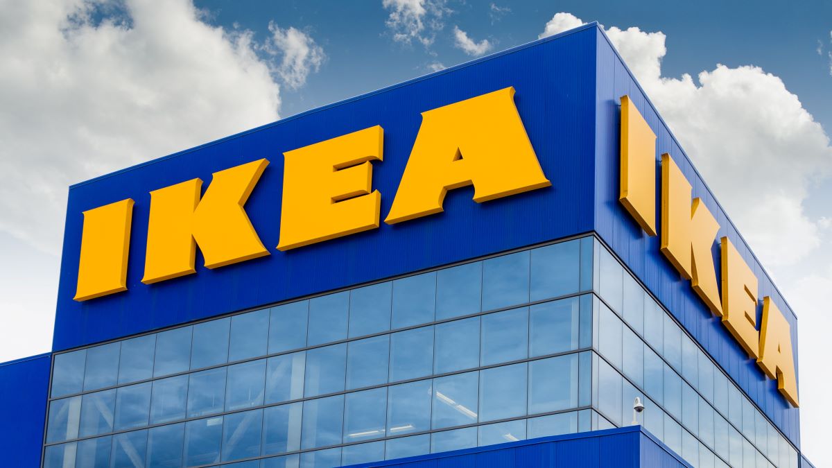 Earth911's tweet photo. Global furniture giant IKEA launched a new program in America that will buy back some styles of all-wood furniture in good condition.
#Ikea #Buyback #recycling #Woodrecyling #Recycle #Sustainability #Sustainable #Sustainablelife #Recyclingprograms
https://t.co/sTO3qmua45 https://t.co/j66UeVCJUi