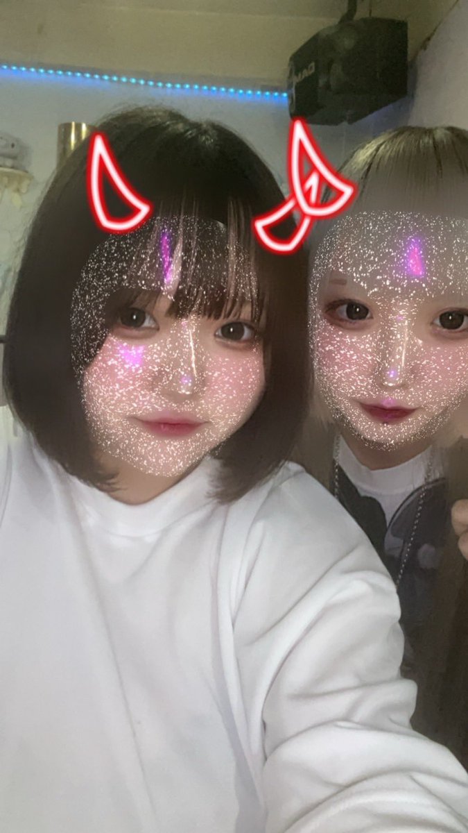 ログアウトしました❣️
乾杯、チェキありがとうございました✨
初めましてさん、お久しぶりさん
私大好きさんいっぱい来てくれてありがとうございます🥰🥰
差し入れも嬉しい♥(*^^*)

次は飛んで9日の浴衣イベントだよ
ヘアメイクも行って来るから！会いに来てね😎 https://t.co/59qXHmjoFO