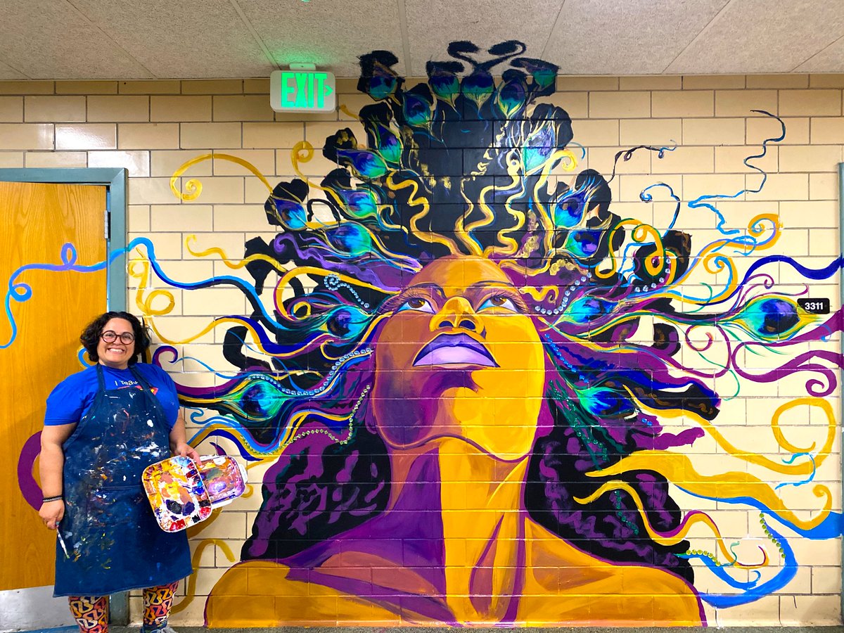 Have you seen the latest mural at City Schools? Former Teacher of the Year Sia Kyriakakos painted this at Mervo!

📸: Mergenthaler Vocational-Technical High School (<a href="/HighMervo/">MervoHighSchool</a>)
