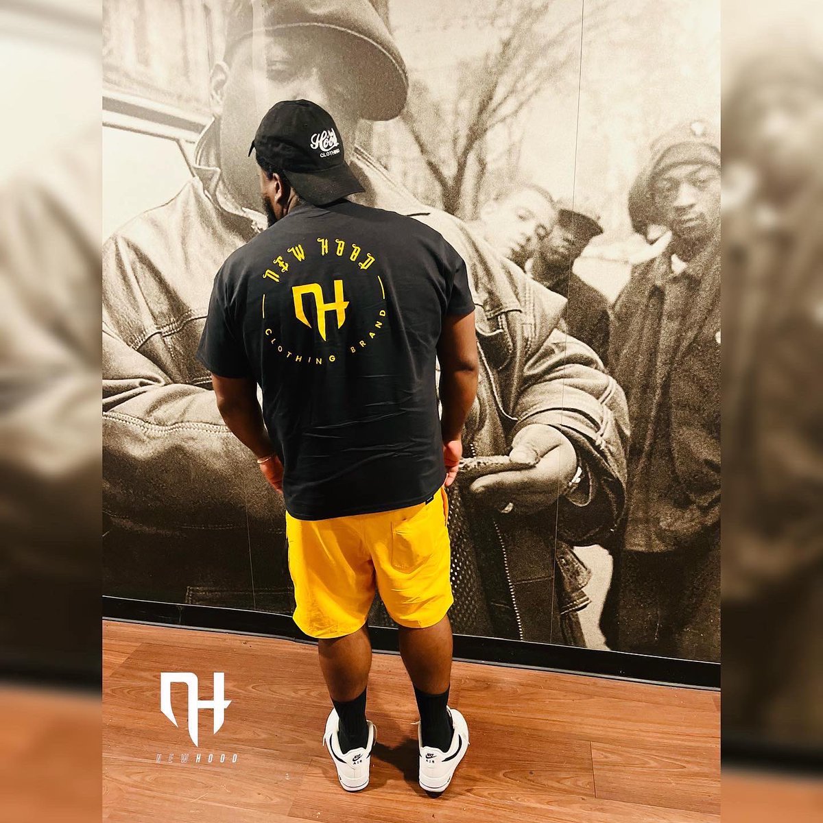 NEWHOODCLOTHING's tweet photo. Go order your #Newhood T-shirts sites today available colors black ⚫️ &amp; white ⚪️ DM us today to make your purchase our contact information (702)325-6913 or email 📧 newhoodbusiness@gmail.com #Newhoodclothing #unity #nh #clothingbrand https://t.co/zIk6Bt4fXa