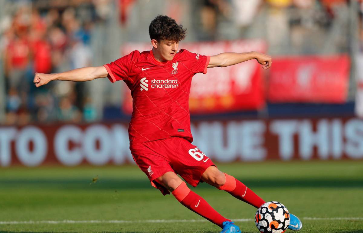 OMtransfers's tweet photo. Liverpool starlet Owen Beck is set to join Primeira Liga side Famalicao on loan for the 2022/23 season https://t.co/YCIaRkSVik