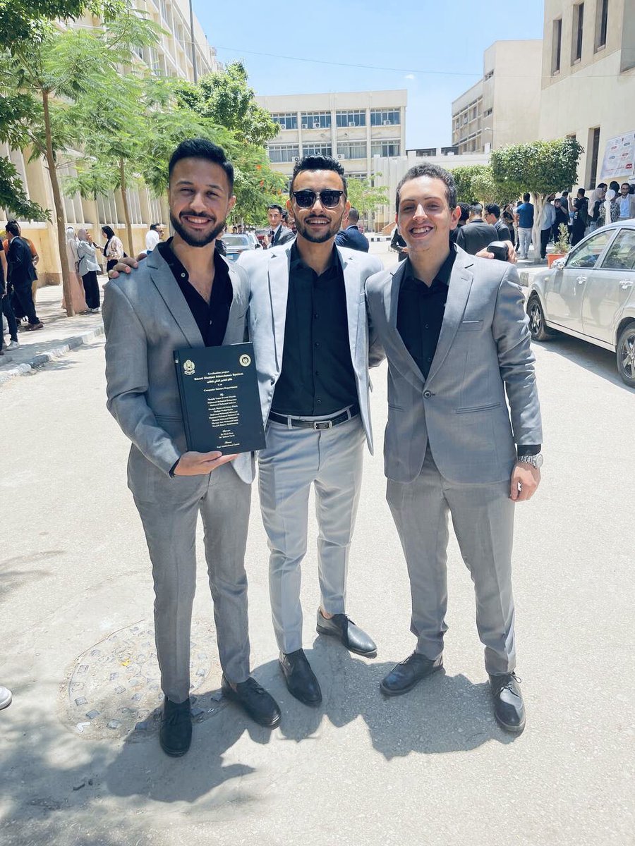 تمت ع خير ي اشيك شباب♥️♥️😂
اسرع مشروع، اتعمل ف ٧ ايام وبيرفكتو والله 😂♥️♥️