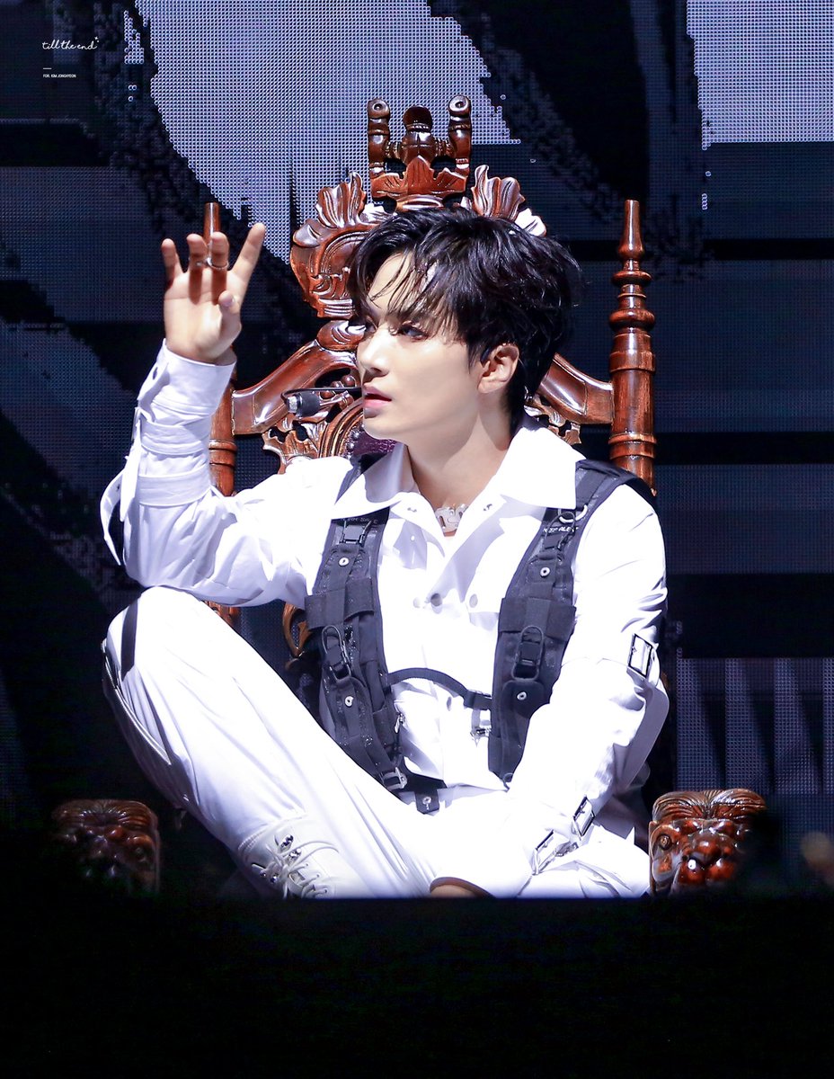 tilltheend_JR's tweet photo. 220702 첫팬미팅 Hi 밤공💙
#김종현 #종현 #KimJonghyeon
°˖✧◝(⁰▿⁰)◜✧˖°

🔗 https://t.co/cMLBSfBEql
🔗 https://t.co/YjfnVvjTp0
🔗 https://t.co/aixn2eZ1zQ
🔗 https://t.co/nJz9vuvoKH https://t.co/rkNEd1IaTr