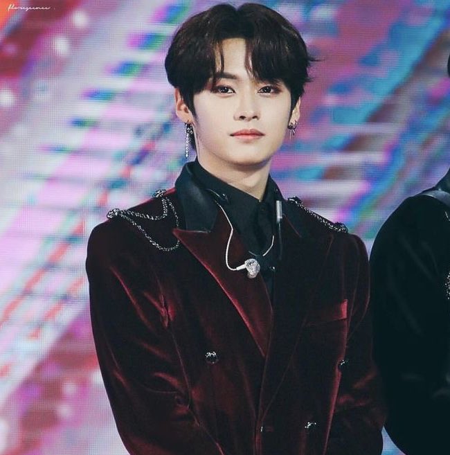 LEEKNOW_INTL's tweet photo. [🔍] LEE KNOW POPULARITY SEARCH

Search “스트레이 키즈 리노” on  below links &amp; interact for 1 minute

GOOGLE(KR): https://t.co/6Z9sY4xgec
NAVER: https://t.co/moVQP0dpAq
DAUM: https://t.co/DNUBURrap2
Pann NATE: https://t.co/4Dv5QZFG7I

#LeeKnow #리노 #스트레이키즈리노 @Stray_Kids https://t.co/TbZDhI2wmJ