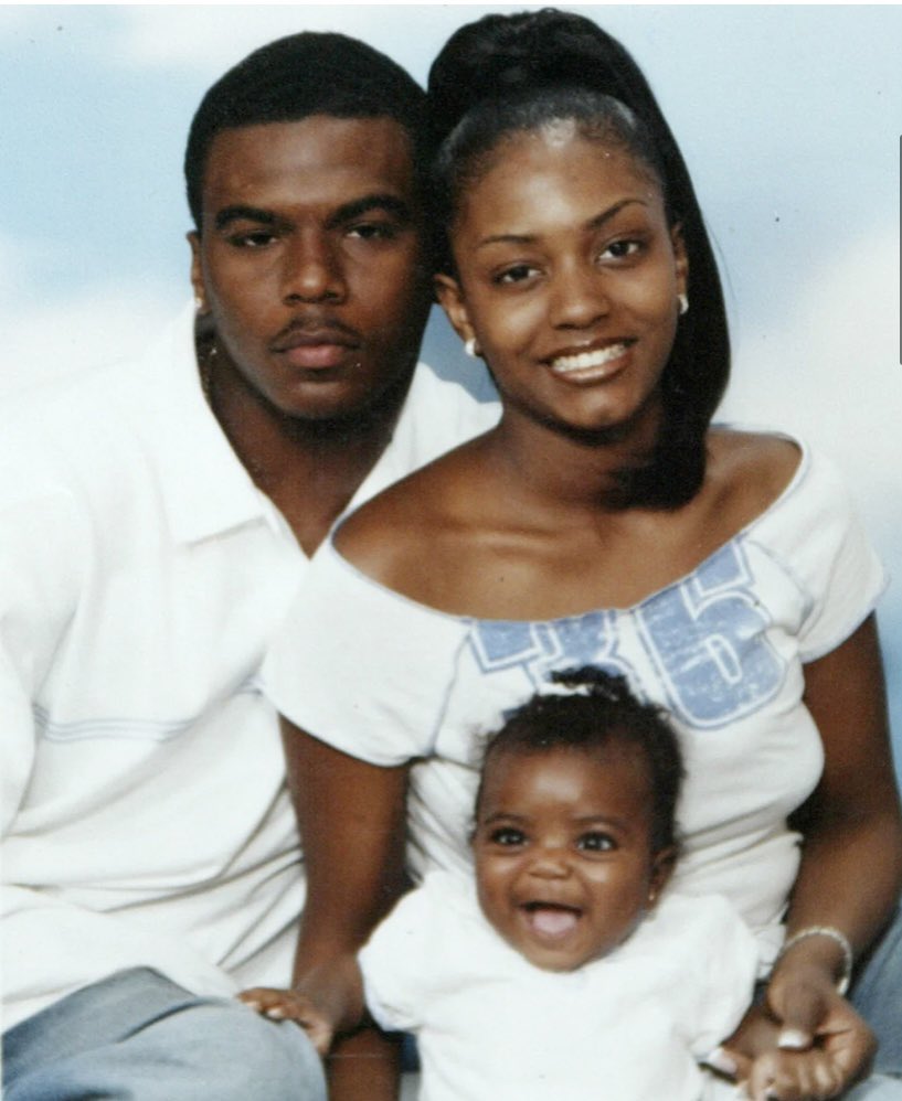 jamifloyd's tweet image. And #SeanBell 50 shots.