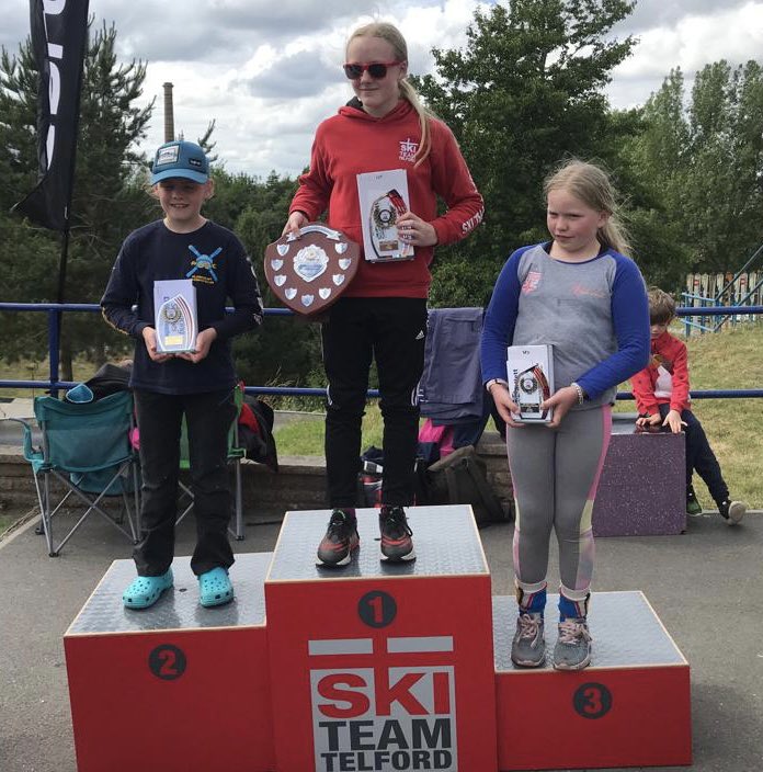 💥 Busy weekend in Swadlincote at The Midland Club National and The Telford Club National. First year U12 Girls for Jolie and 2🥈! 👏 
Nerve wrackingly close times. Well done kid, you smashed it. 💪 <a href="/AldershotSRC/">AldershotSkiRaceClub</a> <a href="/SurbitonSki/">Surbiton Ski Racing</a> <a href="/SHSGirlsPrep/">SHS || Girls' Prep</a> <a href="/00evan/">Evan Welsh</a>