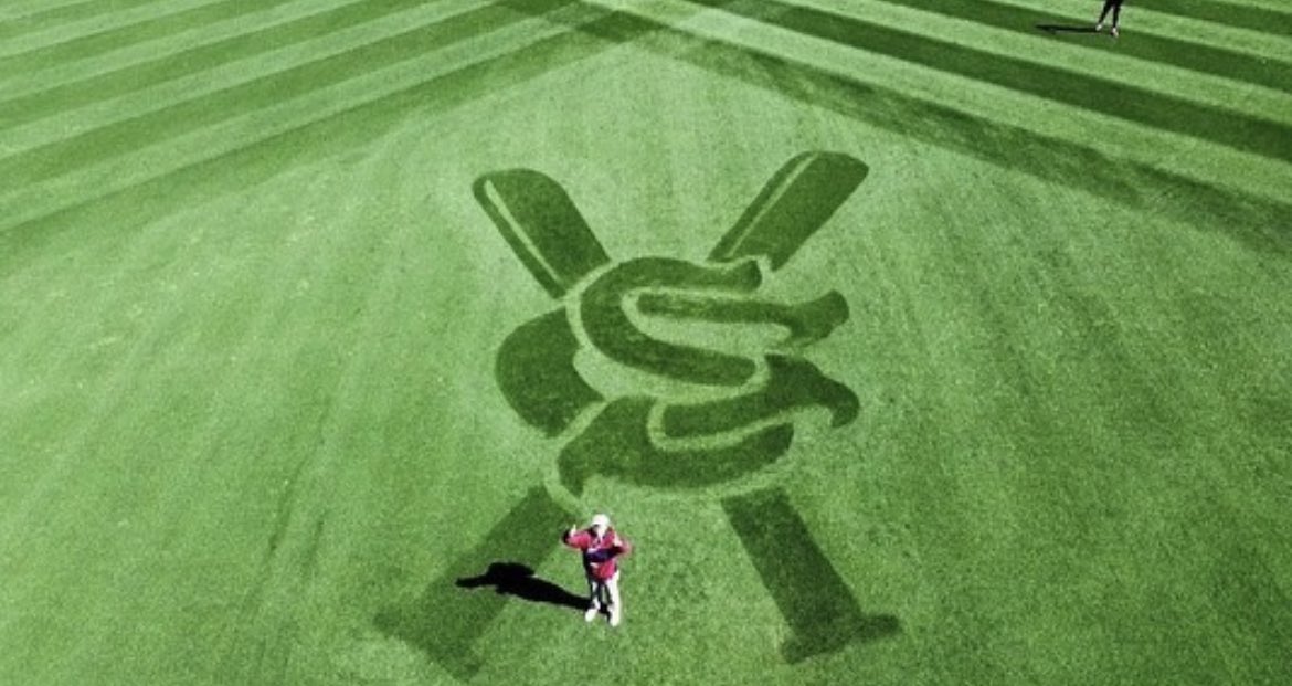 Today is bittersweet. It’s rare to find a job, coworkers, and location that you absolutely fall in love with. USC &amp; the staff there gave me that.

To my guys: Thank you for a year that I’ll never forget. 🤙

St. Louis, I’m heading for ya! #forevertothee