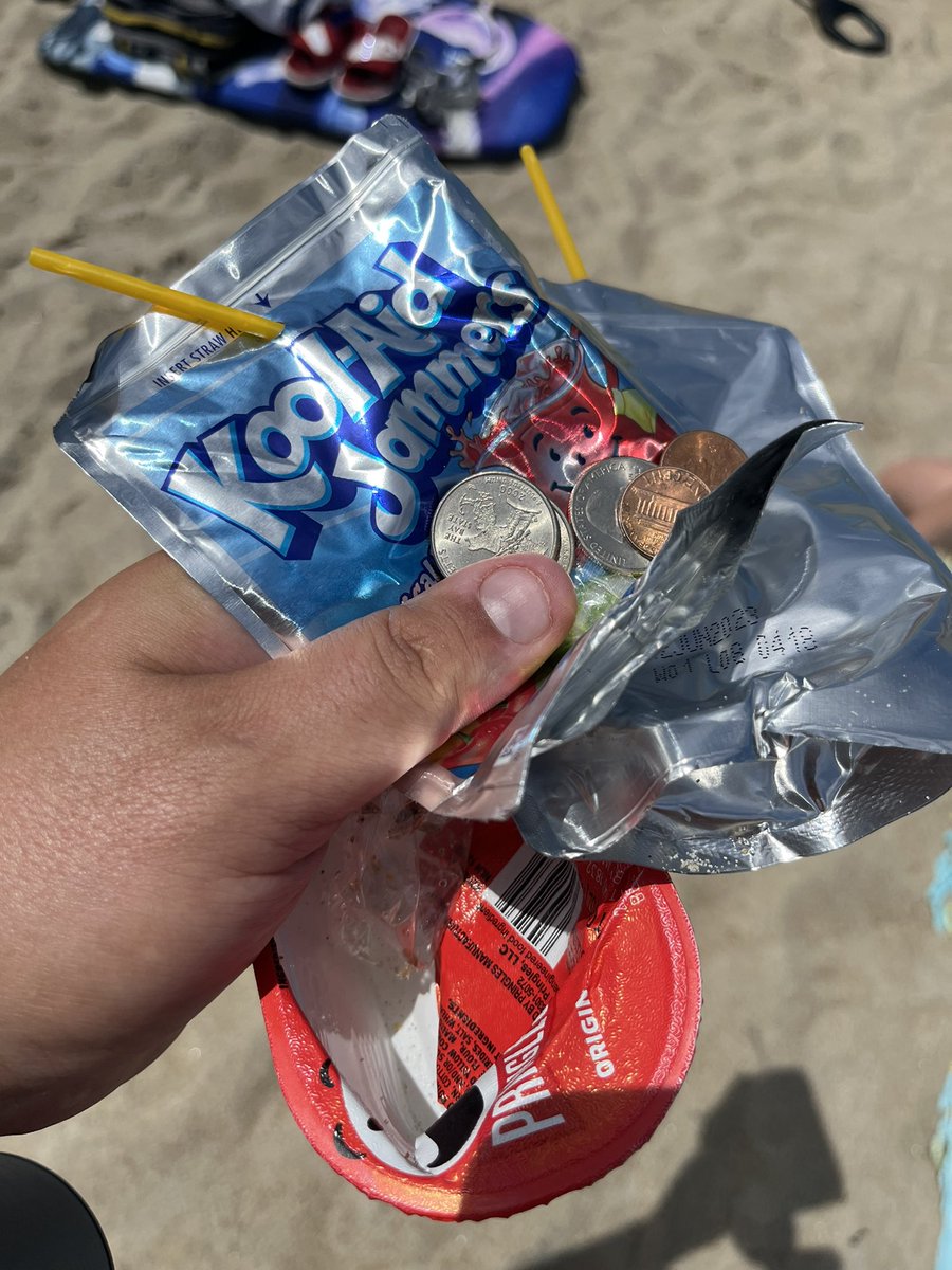 dadpockets1 tweet picture