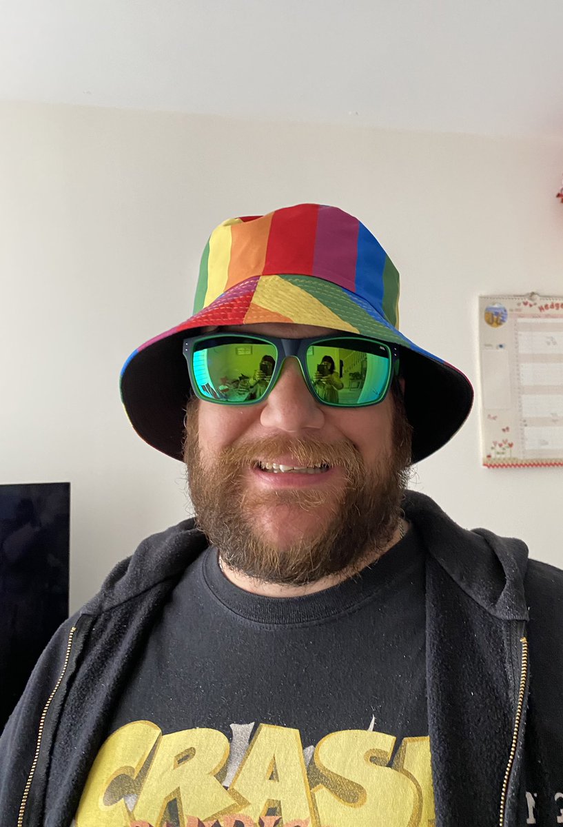 LadyForestPink's tweet photo. Holiday ready! #turkey22 @Beardo7 https://t.co/K4sdctfMIt