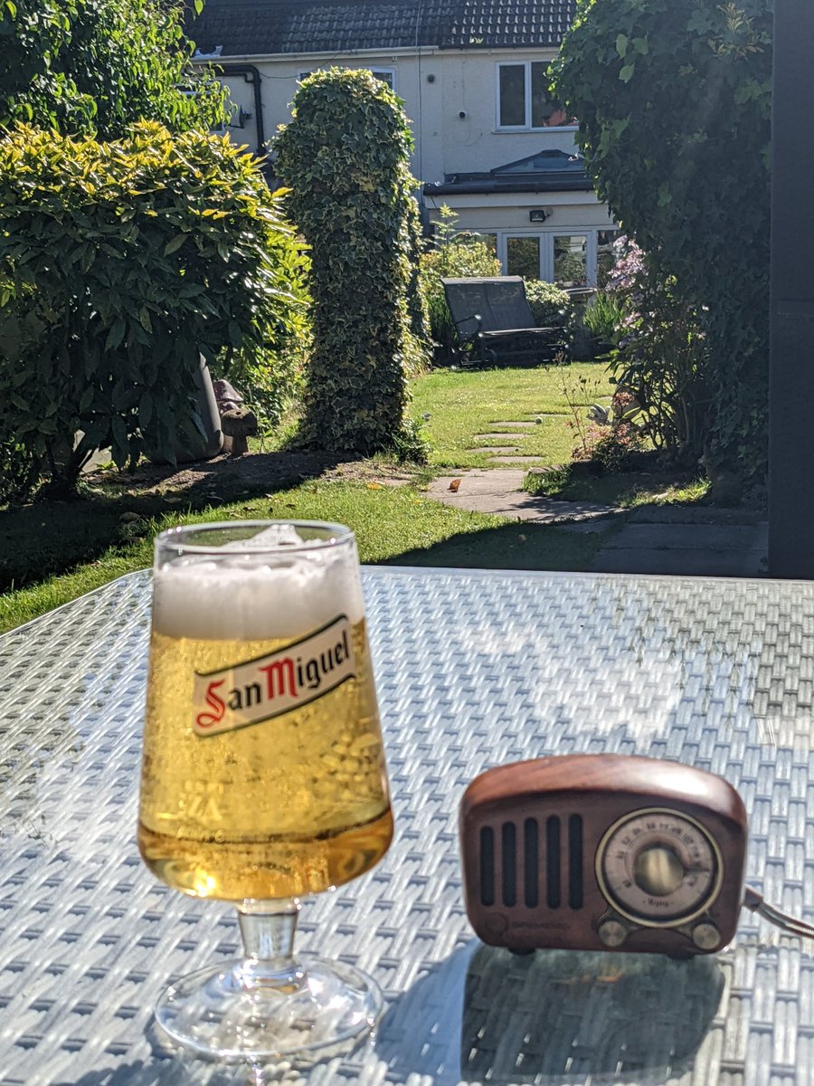 Nice tip from my last supervision... When you've finished what you set out to do have a nice treat. Shandy in the sun with the radio on 🙂 Cheers for the tip @K_Higginbotham1