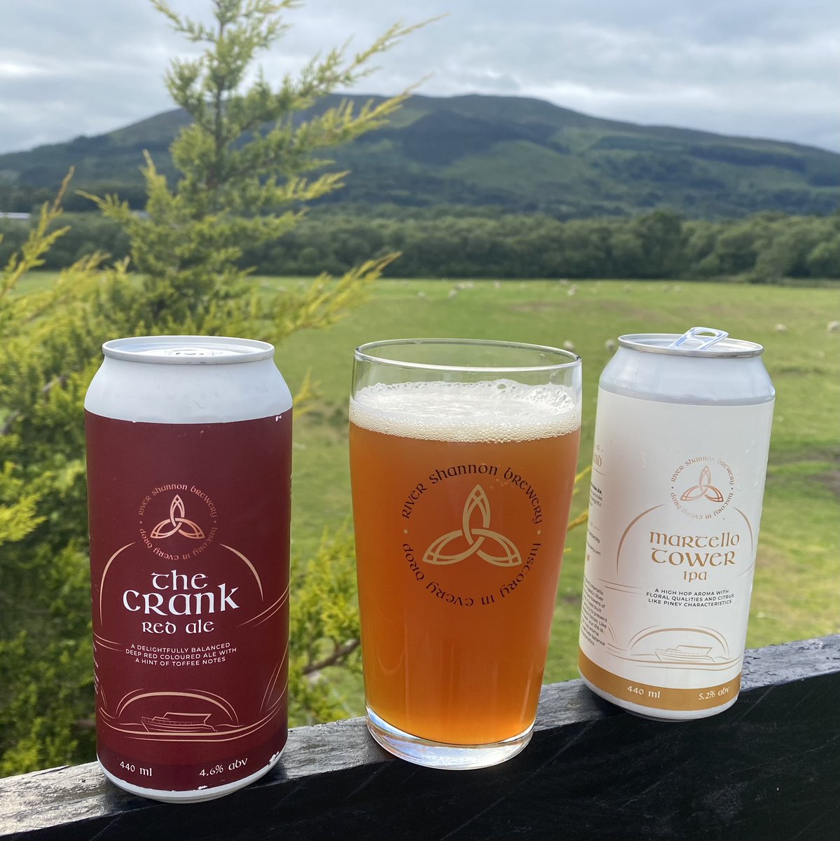 Big thank you to <a href="/RiverSBrewery/">River Shannon Brewery</a> for sending these treats up to me in Armagh… Enjoying this ‘Martello Tower’ IPA brewed in my hometown of Banagher, Co. Offaly… smashing drop!  #buylocal #buyIrish #CraftBeer #irishcraftbeer #sundaynightsup