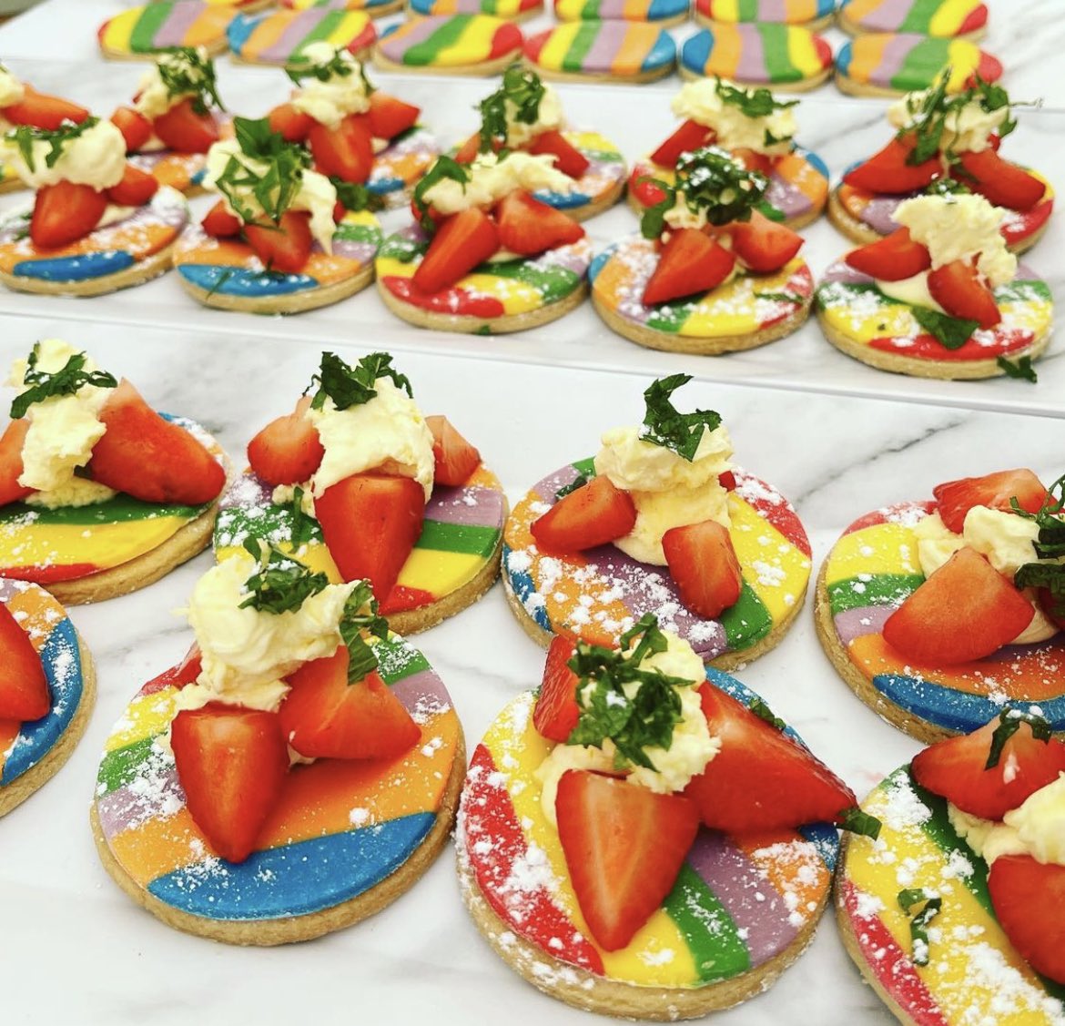 Rest_Associates's tweet photo. Our Pride in Food team enjoyed a wonderful @PrideInLondon catering for the VIP #hospitality enclosure in Trafalgar Square. @AllegraMcEvedy &amp; our talented chefs created a range of plant based and rainbow 🌈 inspired dishes for guests to enjoy throughout the event. https://t.co/kfZsib6s9L