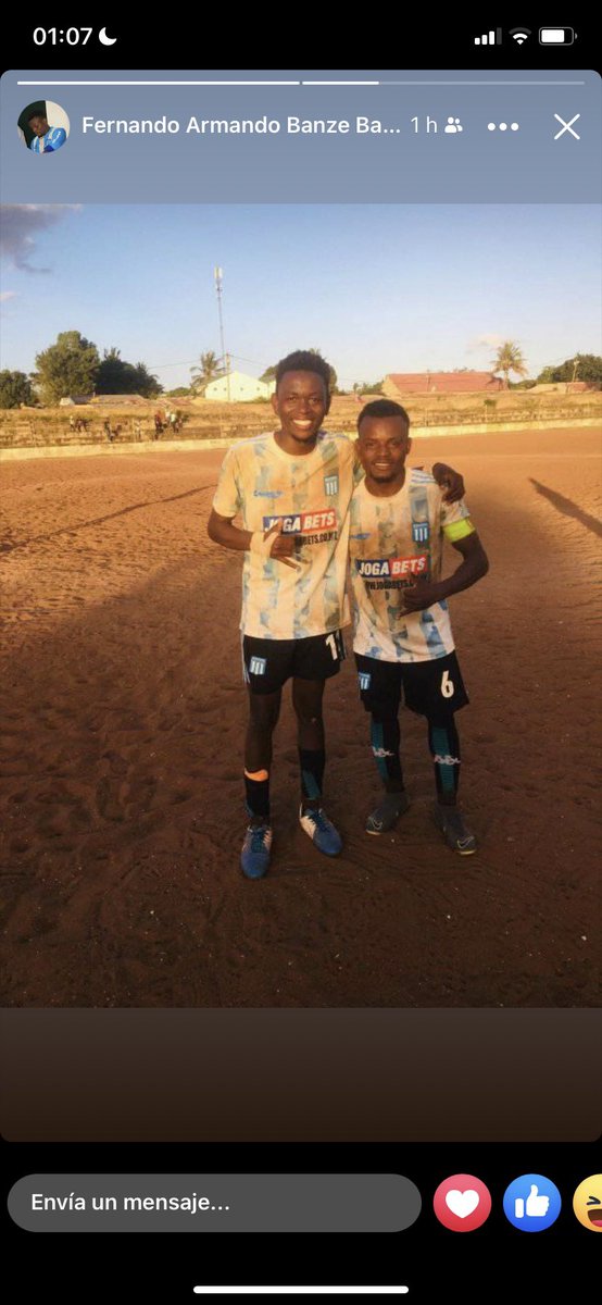 🇲🇿⚽️ Ayer #LaMozademia dejó todo en la cancha, vamos hoy <a href="/RacingClub/">Racing Club</a>