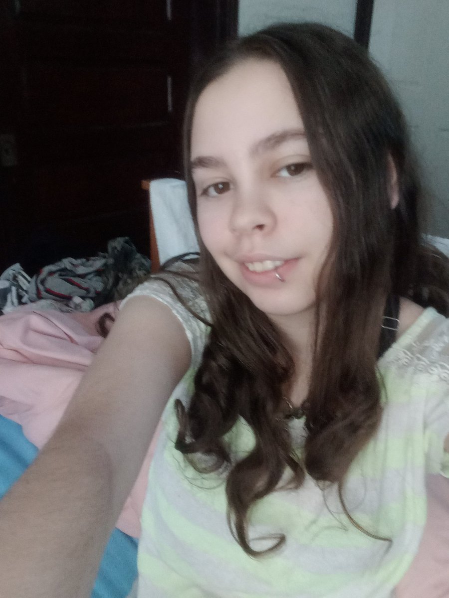 FlareZiera's tweet photo. Come follow my fansly! Or if u want buy custom pics and vids! https://t.co/DMiV1A2tX3