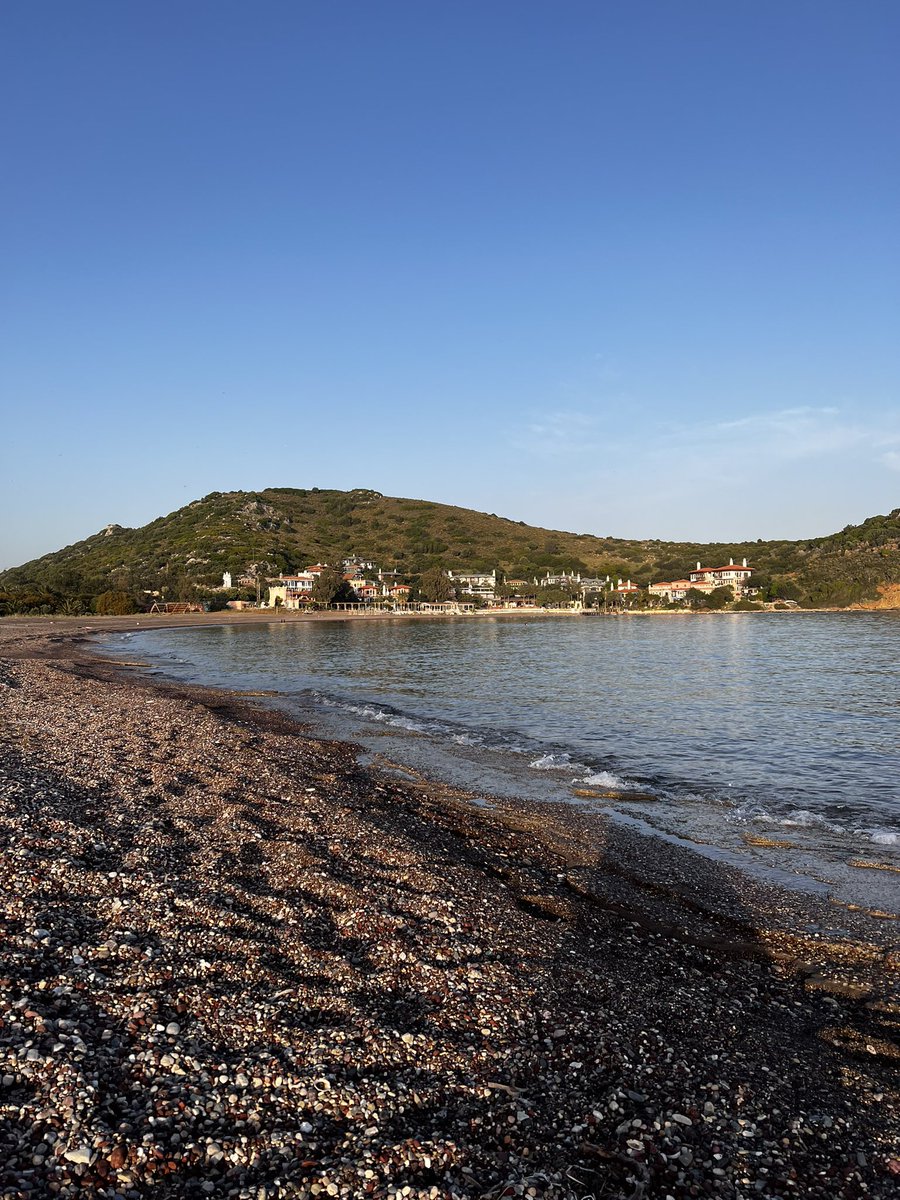 AlongwithC's tweet photo. Turkey beaches are impressive 🇹🇷🇹🇷 #vanlife #vanlifeturkey #turkey #turkiye #turkish #beachlife #kas #kalkan #izmir https://t.co/NmILGicvgg