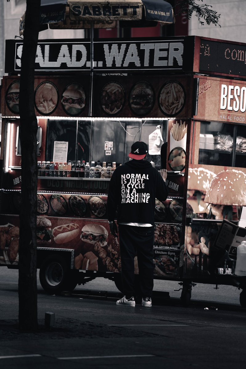 JohnmcMedia's tweet photo. Dark Tones #streetphotography #urbanphotography #darktones #darkeredits https://t.co/Hlt0VLgWyP