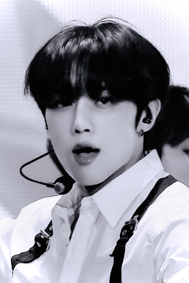 tbzsun412's tweet photo. 220702 UNI-KON

#더보이즈 #THEBOYZ #선우 #SUNWOO https://t.co/S4PJ5JhLiK
