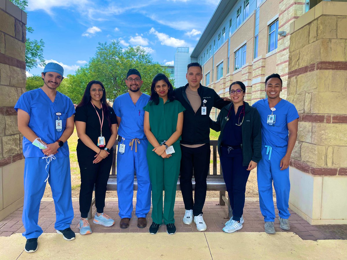 Warm welcome to our 2022 group! The fellowship is getting bigger! Lots to learn! Let’s go! Fasten your seatbelts!!! Drs Jagota, Khan and Petrov.