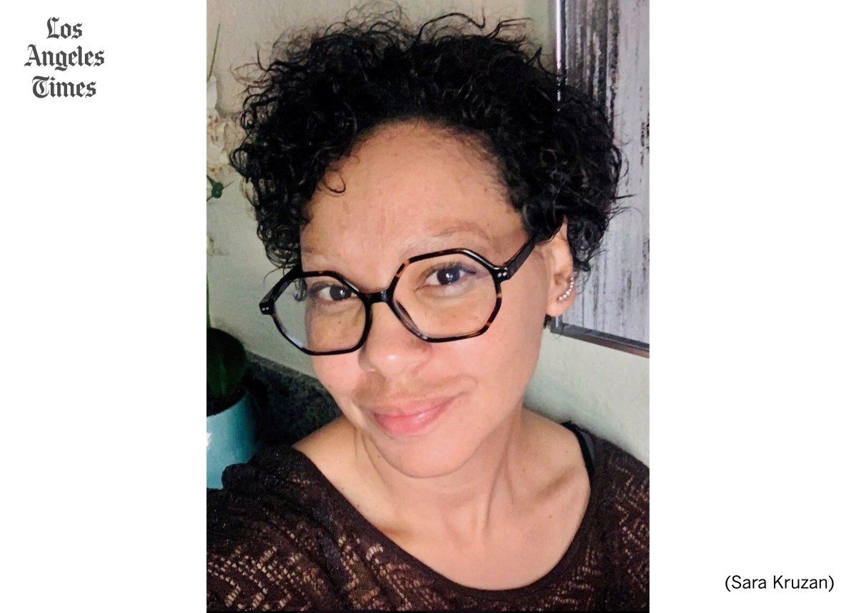 latimes's tweet image. Sara Kruzan was pardoned on Friday for killing the man who sexually abused and trafficked her.

She was 17 years old when she was convicted.

The pardon came 27 years later.

latimes.com/california/sto…