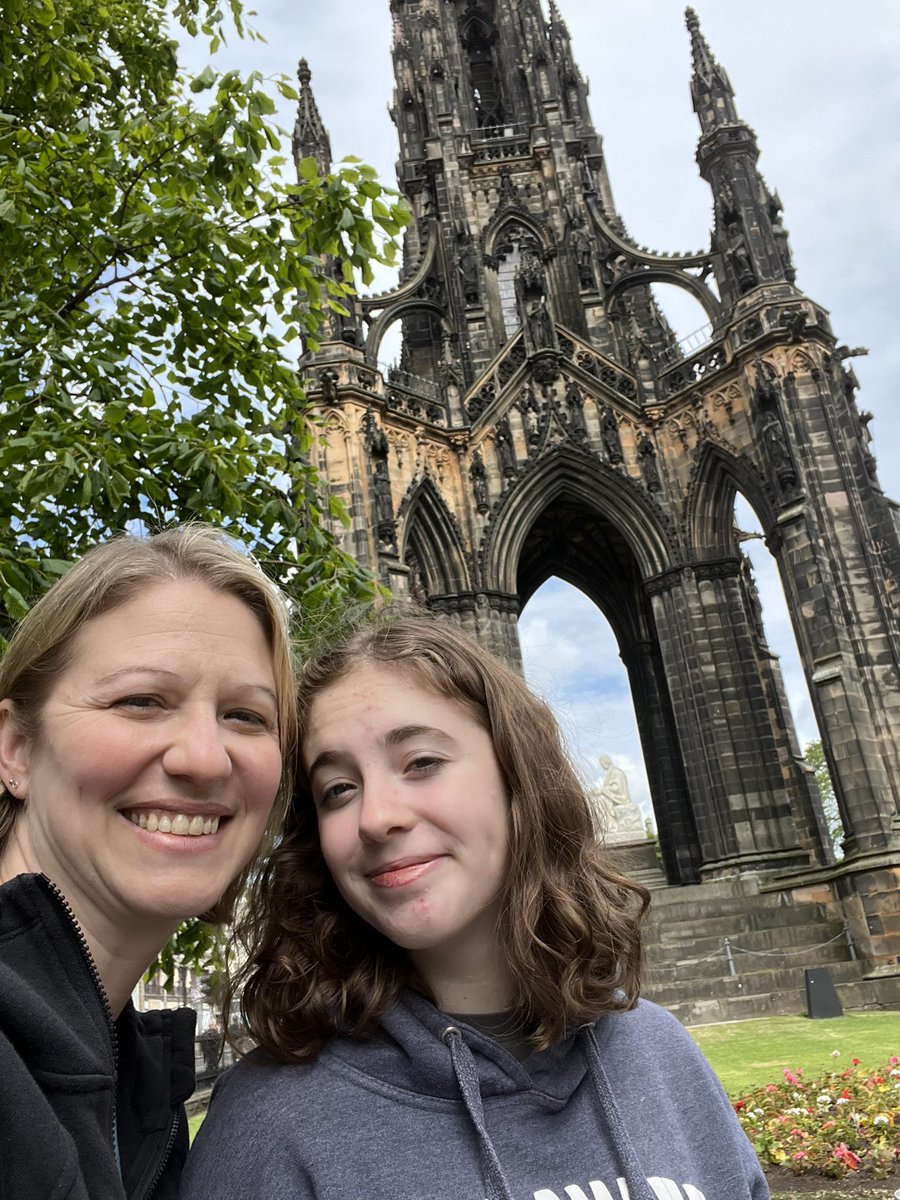 BloomfieldMath's tweet image. We made it home from our trip of a lifetime a couple of days ago. So blessed to have this opportunity. Looking forward to working on project creation now! #LEIteachercreativity 🇫🇷🇬🇧🏴󠁧󠁢󠁳󠁣󠁴󠁿🇮🇪