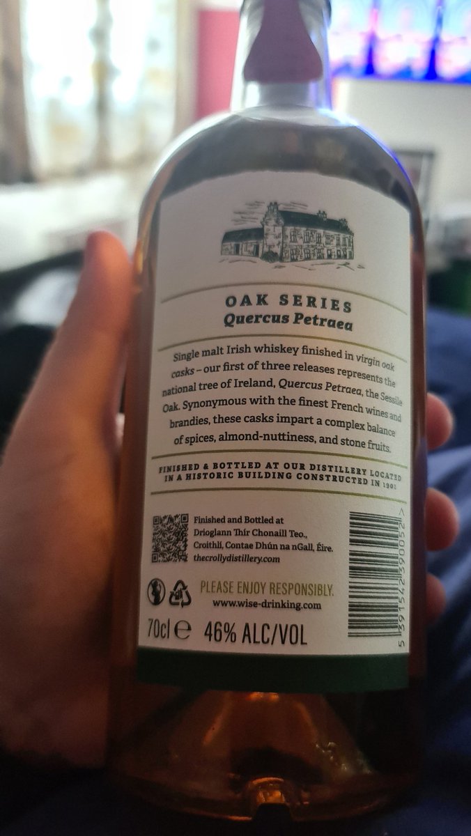 SteLawless's tweet photo. @crolly180 🥃 #whiskey #Irishwhiskey #slainte #Crollydistillery #Donegal https://t.co/1l9mVIcVnE