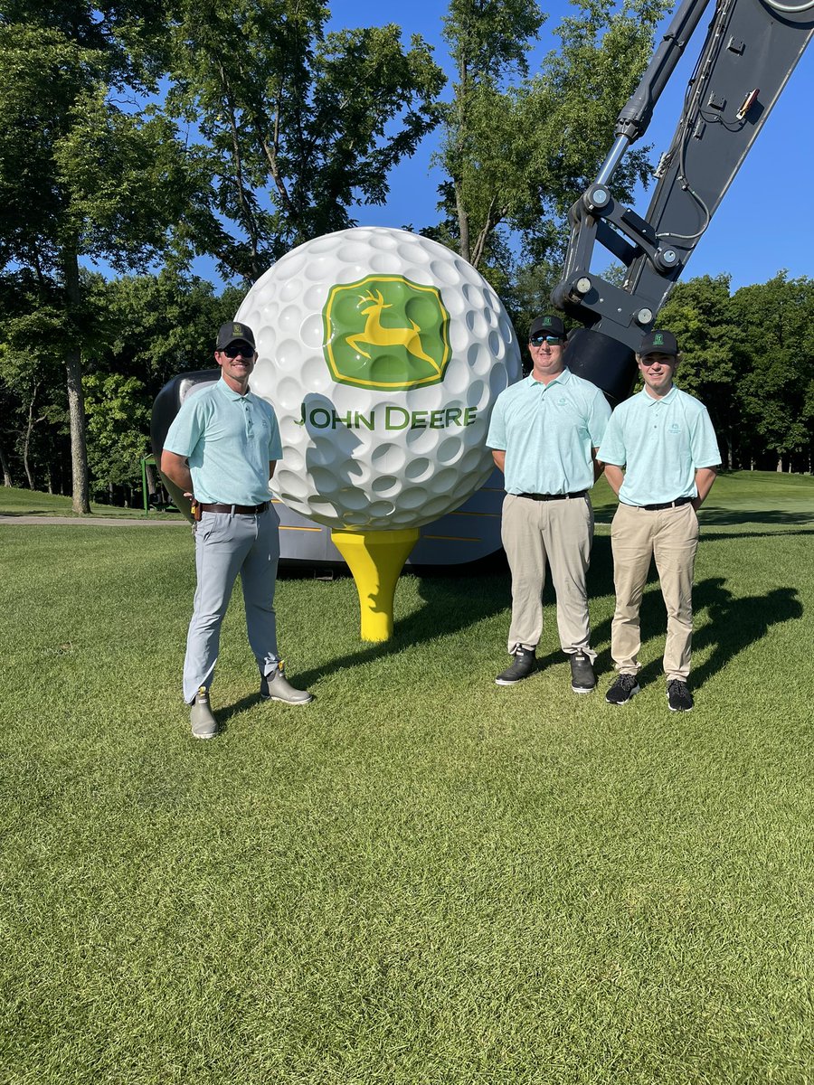 edlisb's tweet image. What an awesome week at the @JDCLASSIC. Lots of hard work, amazing weather, and great people make for an amazing looking course.