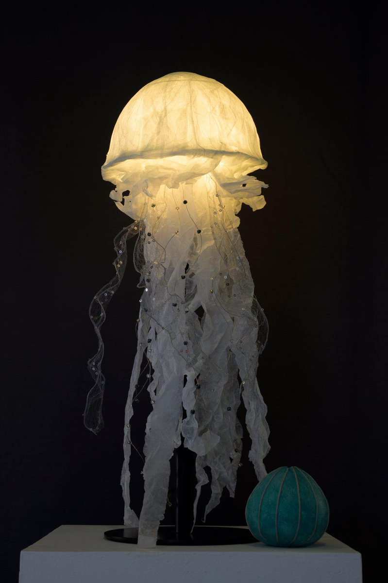 mathurin_meheut's tweet photo. #landeda #aberwrach L'expo " Voyage au fond des mers" s'installe au Sémaphore de l'Aber-Wrac'h durant tout l'été. Du 2 juillet au 21 août 2022, du mercredi au dimanche, de 15h à 19h. Gratuit
Christelle Menges et Patrick Chemin https://t.co/05BG6G6OR2