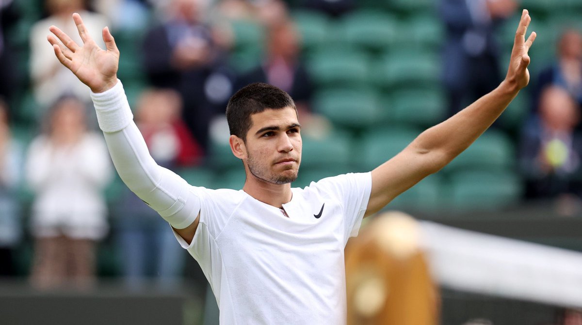 TTennis_'s tweet photo. Ce match entre Alcaraz et Sinner est tout simplement magnifique.

Le futur s’annonce beau ❤️

#wimbeldon https://t.co/MzZb7OF8S1