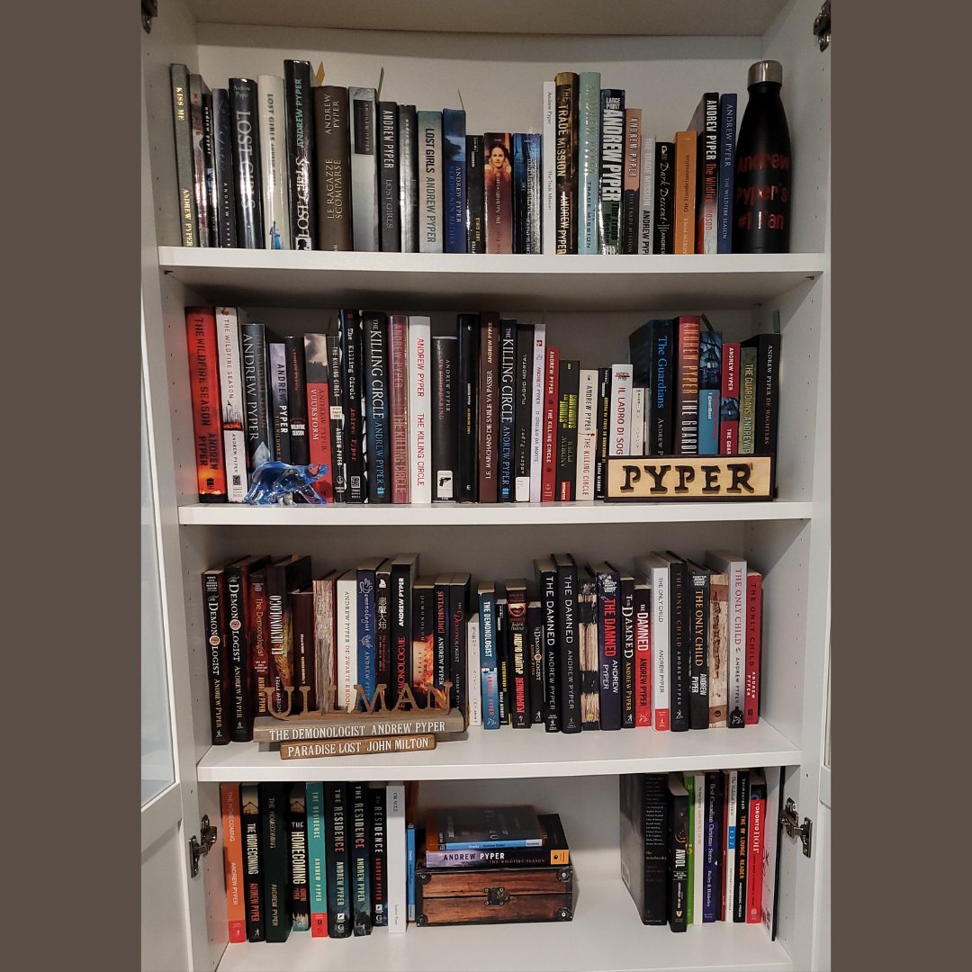 stevestred's tweet image. Swapped some shelves and moved some books! So, here&apos;s a #sundayshelfie of my Pyper Shelves! Only a few editions out in the world not residing here! And a few editions that live on these shelves you&apos;ll find nowhere else in the world! #andrewpyper