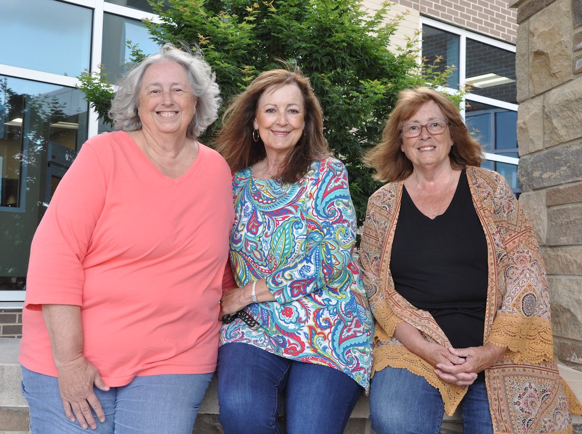 At Home Places (@athomeplaces) on Twitter photo Three #Hagerstown sisters retire with combined 135 years in #health care.
issuu.com/herald-mail1/d…
<a href="/MeritusHealth/">Meritus Health</a>
Hagerstown Heart Three #Hagerstown sisters retire with combined 135 years in #health care.
issuu.com/herald-mail1/d…
<a href="/MeritusHealth/">Meritus Health</a>
Hagerstown Heart
