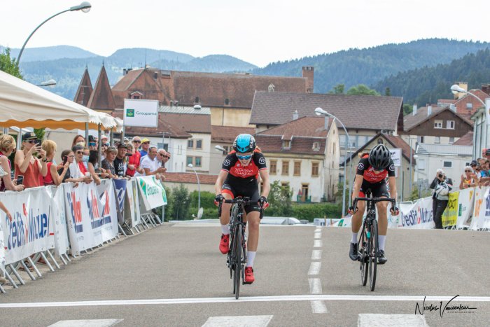 CreusotC's tweet photo. Prix de la ville de Morteau :  Océane GAUTHEY 120ème: https://t.co/Hh1KizWWVr #velo #FFC #creusotcyclisme https://t.co/PLtMcQPd6d