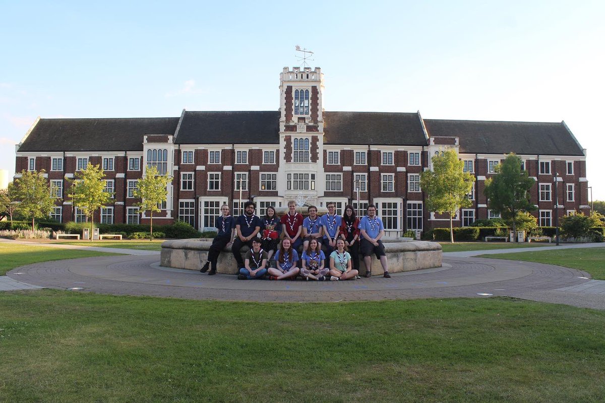 SCOGUI's tweet image. Last week SCOGUI had its owns graduation and annual awards evening - we decided to mark the occasion with a photo in front of the fountain