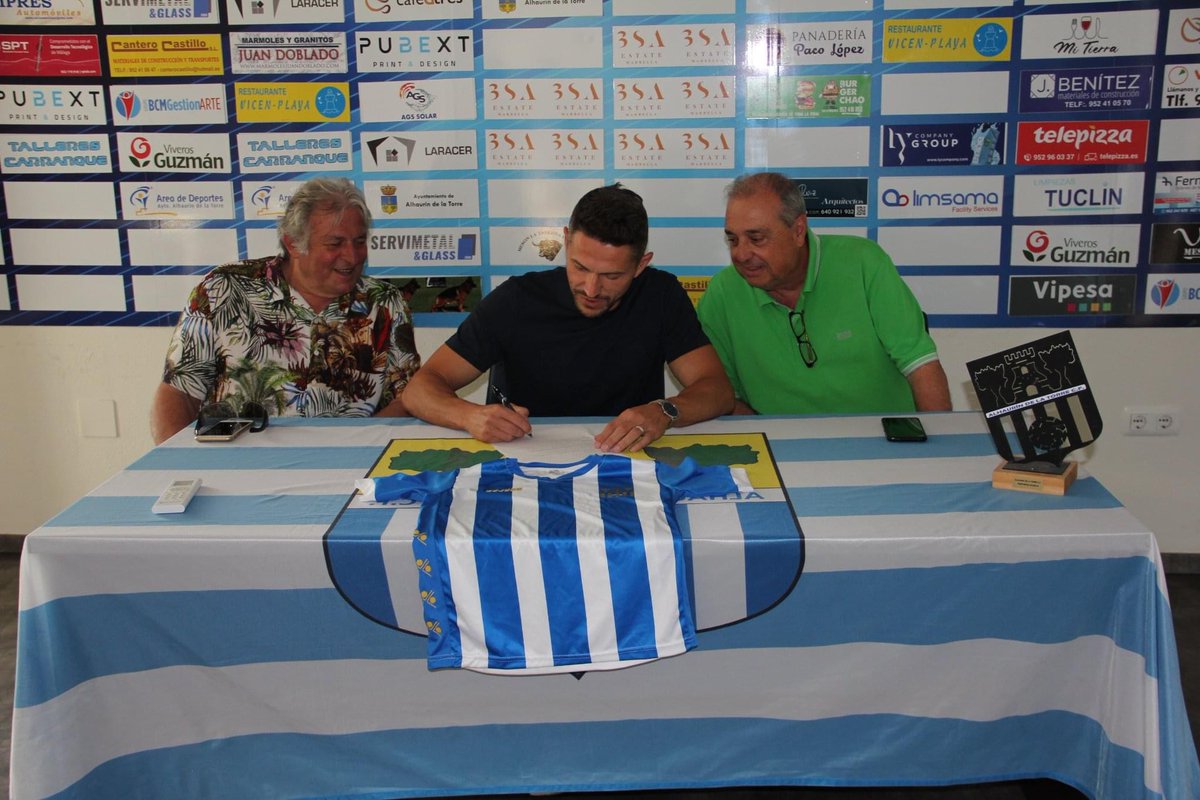 Feliz por volver al <a href="/Alh_TCF/">Alhaurín Torre CF</a> nuevos objetivos nos esperan ⚽ con ganas y mucha ilusión de empezar ⌛