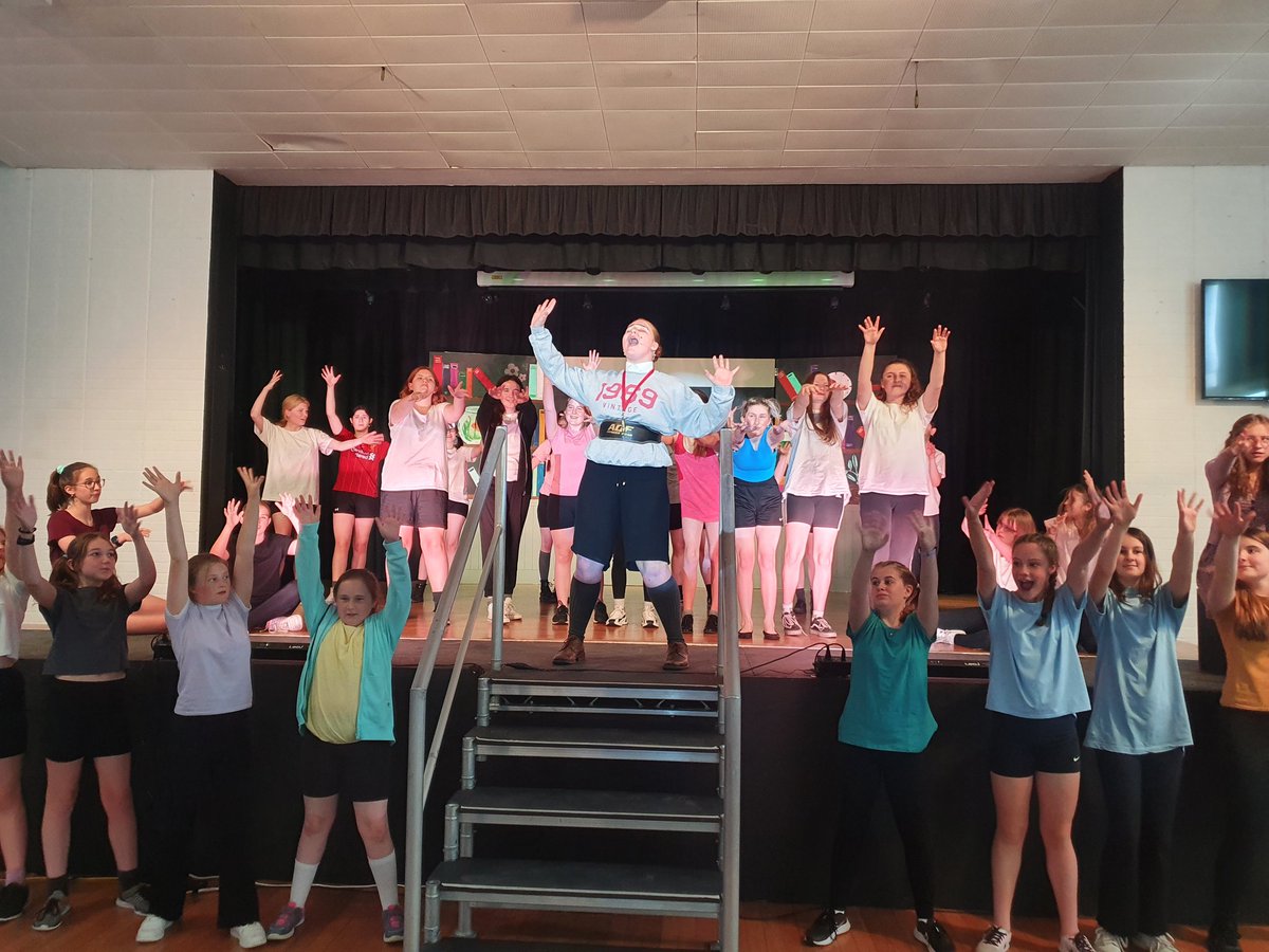 FHESPerformarts's tweet photo. Pure FHES talent - we are ready for show time! 🎭 https://t.co/ORsNJSBPI7