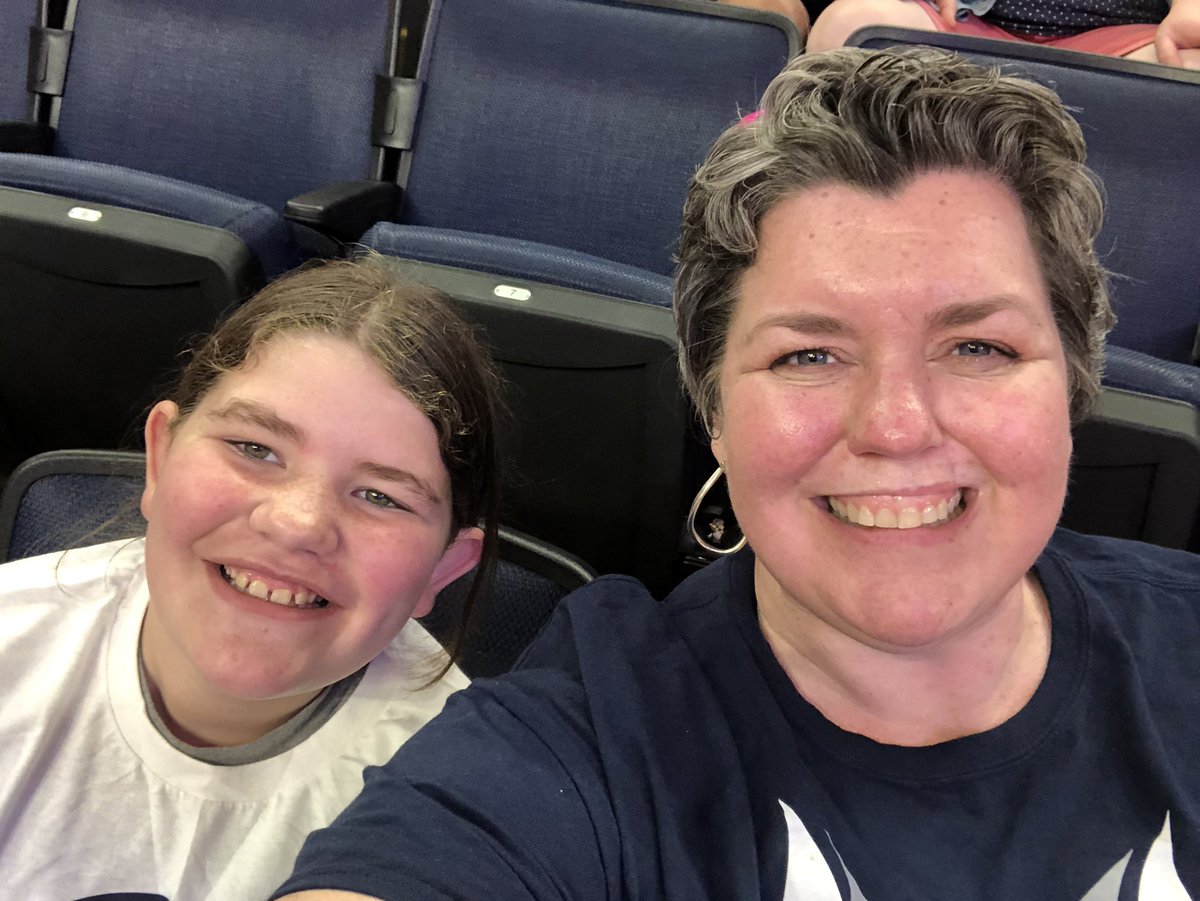 Jessica Moore tweet media