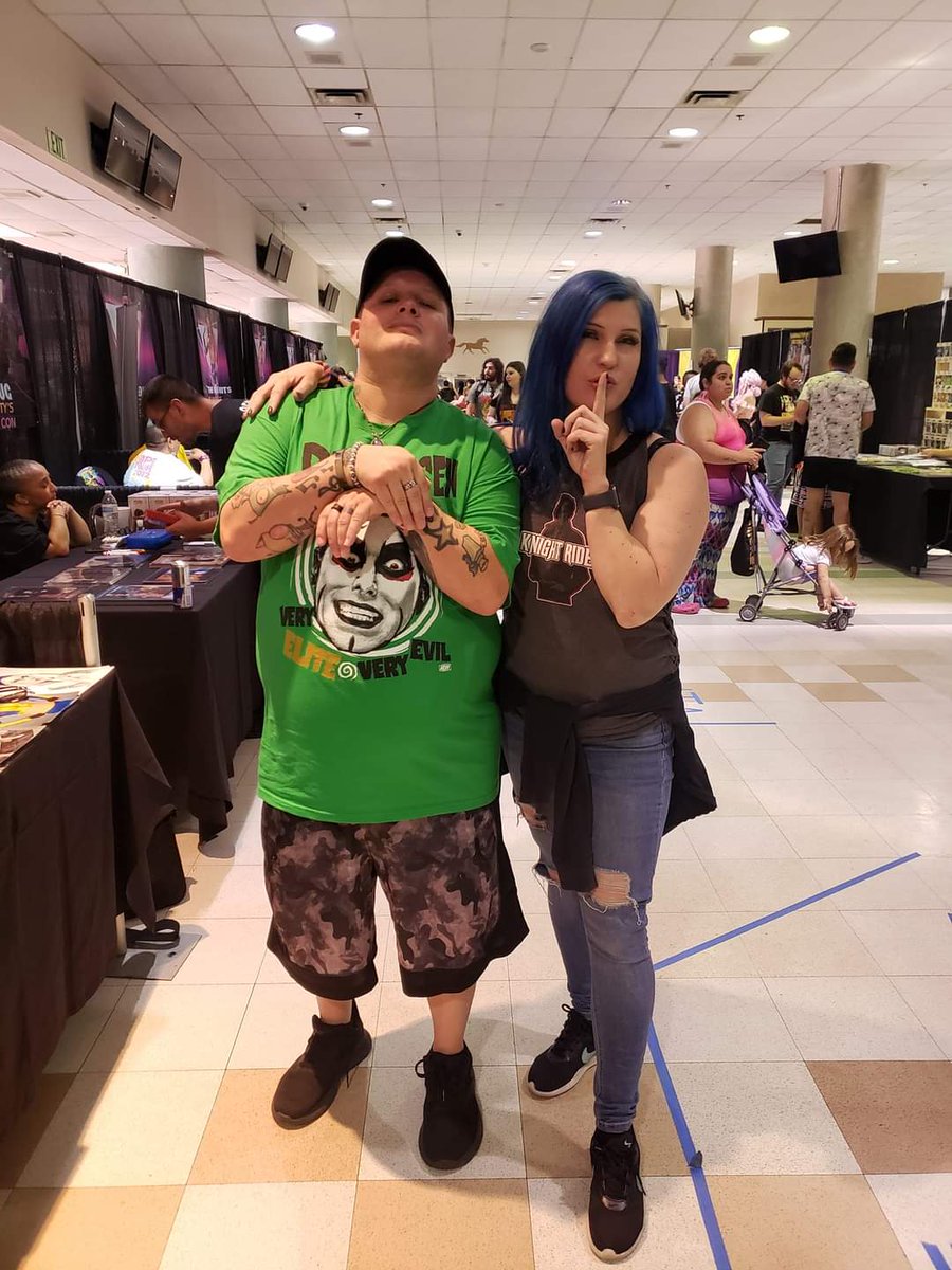 Me and the Librarian Leva Bates at OKCs Pop Culture Con