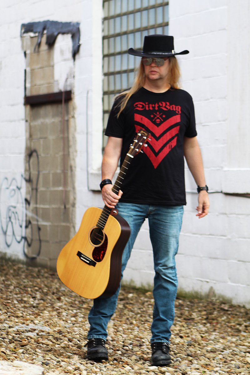 CharlieBonnet3's tweet photo. Proud To Announce...I have been picked up by @DirtbagClothing as an endorsed artist! You will see my bio and photos on their site very soon, in the meantime if you want to shop use discount code "MEGAFAN" and save yourself some money! #dirtbagclothing
https://t.co/sU0n1fJ2DA https://t.co/vwTHlVVax8