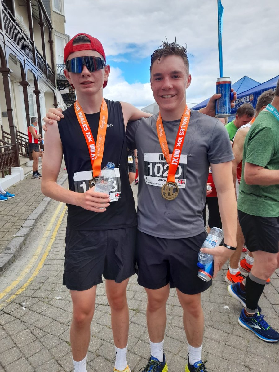 Jake and Harry making waves at the Long Course Weekend. Fourth place for Harry in the Male Junior Category.
Well done gentlemen...