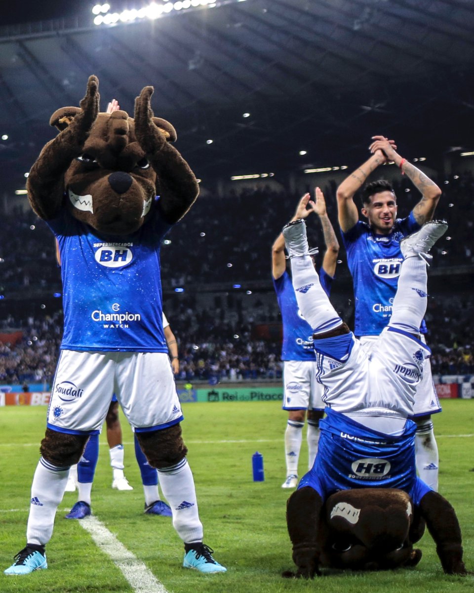 Cruzeiro's tweet photo. ¡oɥuı̣sodɐꓤ o ɐɹɐd ǝʞı̣ן nǝs ǝxı̣ǝꓷ

📸 @staff_images https://t.co/1DSom09vaP