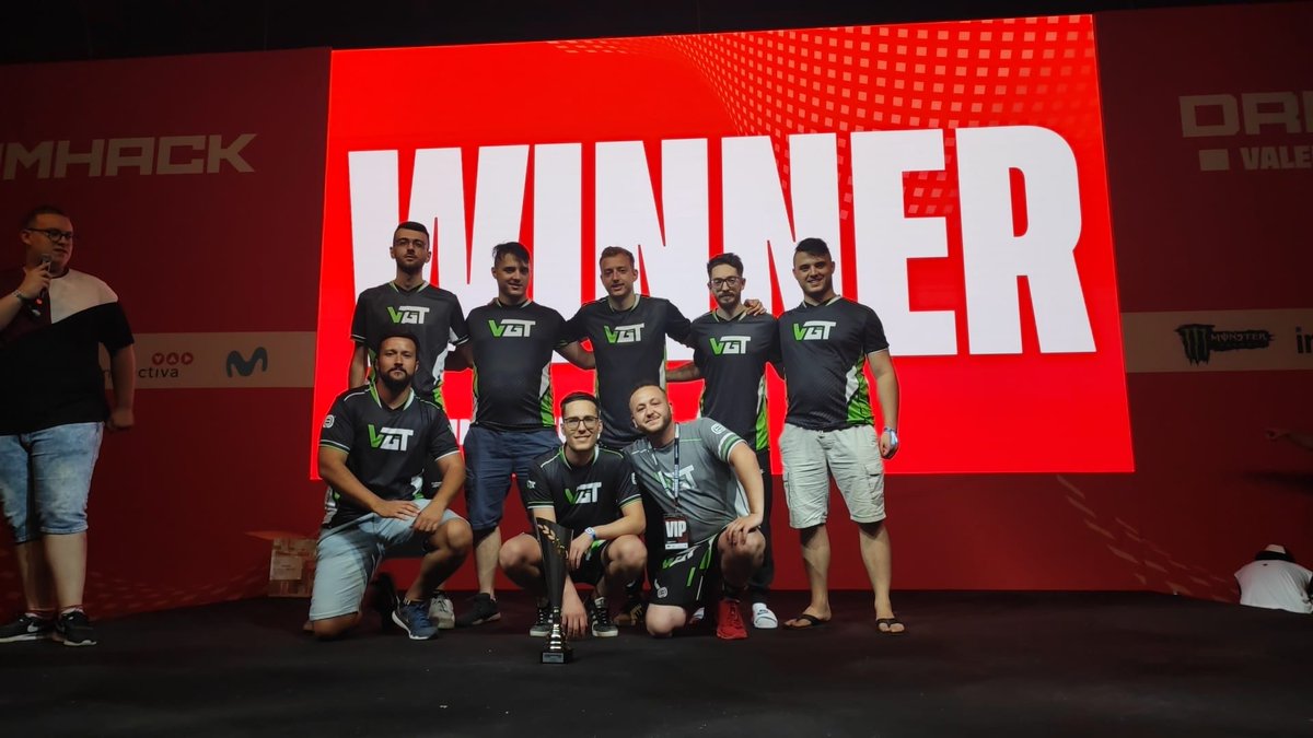🏆🏆 ¡¡CAMPEONES DE LA @DreamHackSpain!! 🏆🏆