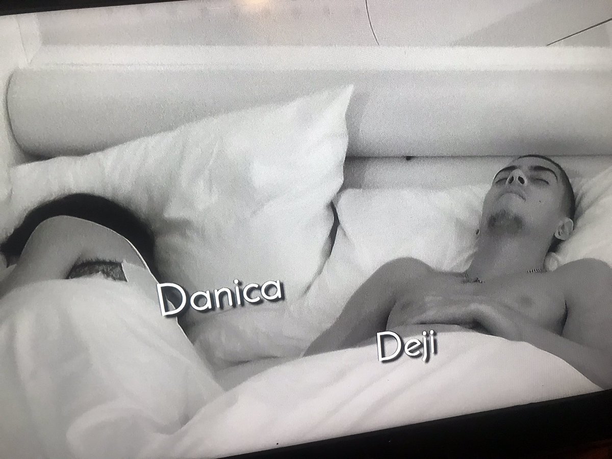 Itz_DL's tweet photo. Not them calling Josh Deji🥴 #LoveIsland https://t.co/mIOGKAgCj7